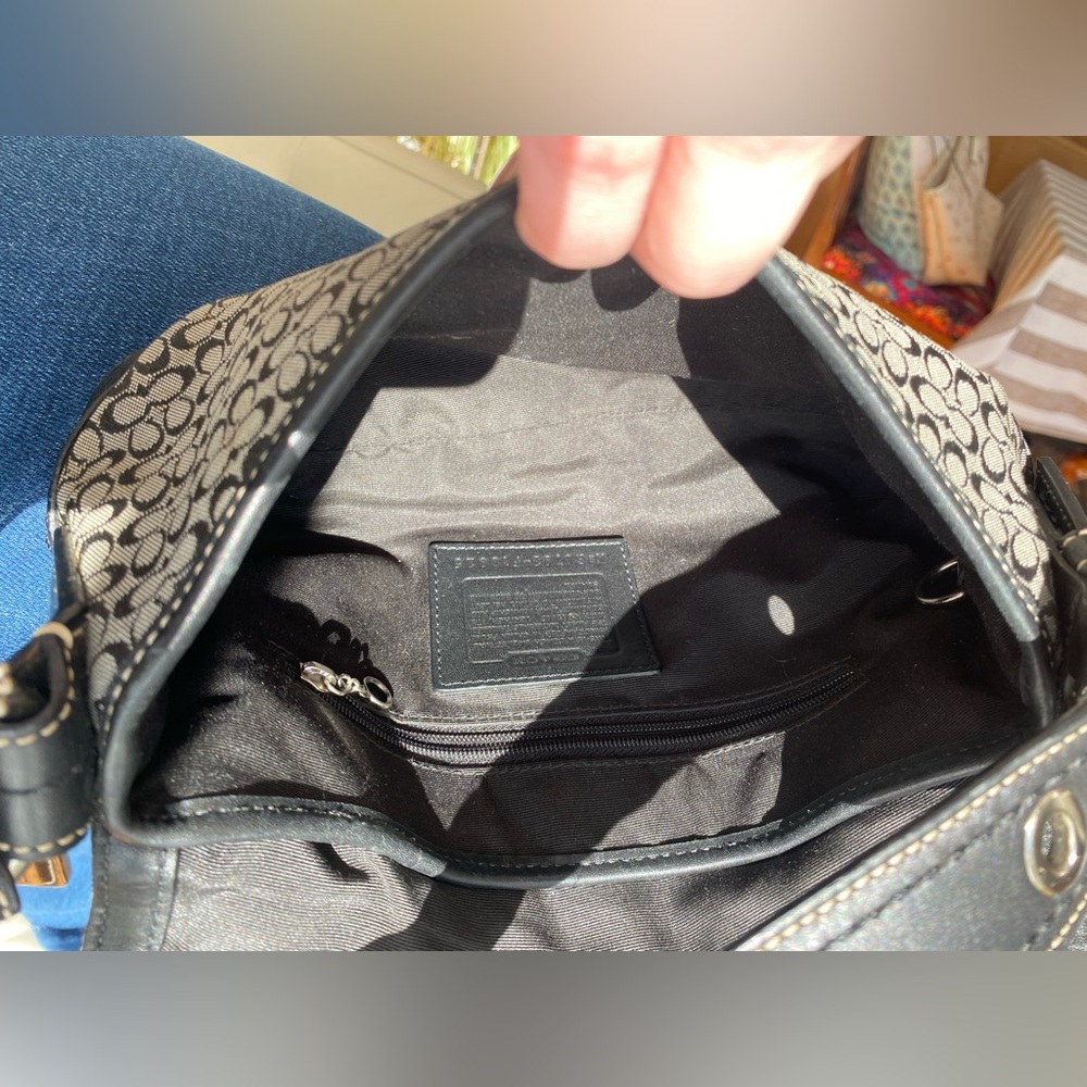 Vintage Y2K COACH Soho Signature C Black Jacquard & Leather Shoulder Bag π€ - Picture 15 of 16
